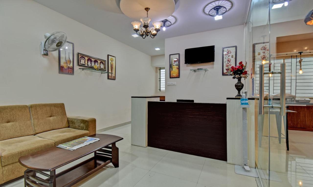 Treebo Trend Apple Tree Apartment & Suites บังกาลอร์ ภายนอก รูปภาพ